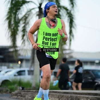 Runner Photo 7903758