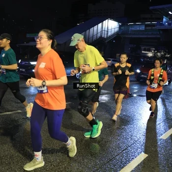 Runner Photo 7903769