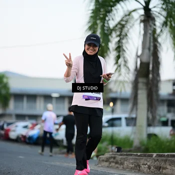 Runner Photo 7903777