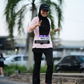 Runner Photo 7903791