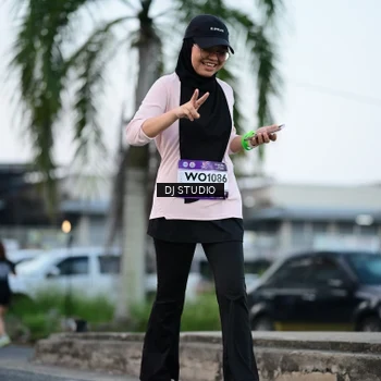 Runner Photo 7903794
