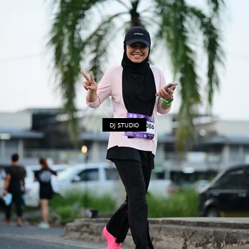 Runner Photo 7903799