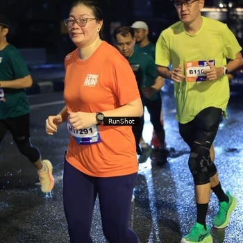 Runner Photo 7903804