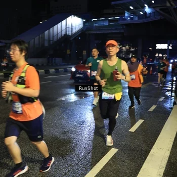 Runner Photo 7903808