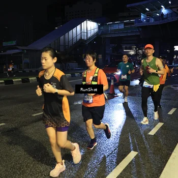 Runner Photo 7903814