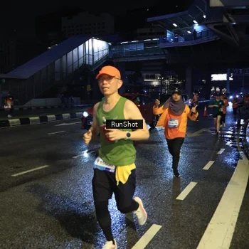 Runner Photo 7903821