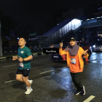 Runner Photo 7903850