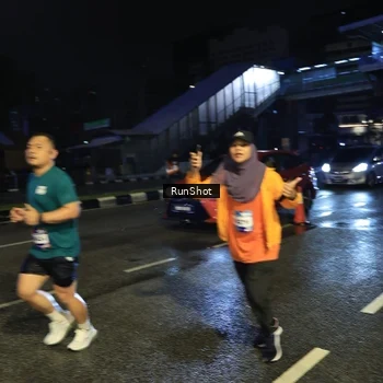 Runner Photo 7903851