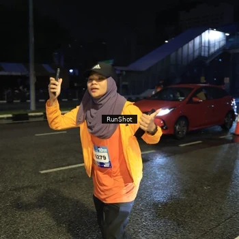 Runner Photo 7903874