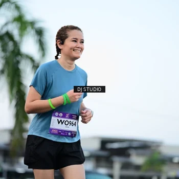 Runner Photo 7903875