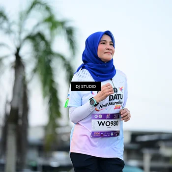 Runner Photo 7903890