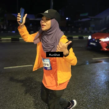 Runner Photo 7903893