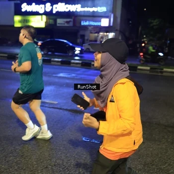 Runner Photo 7903928