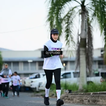 Runner Photo 7903937
