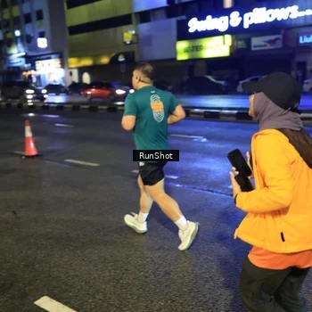 Runner Photo 7903951