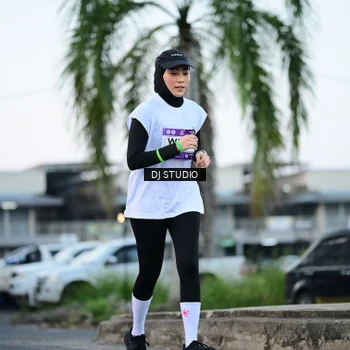 Runner Photo 7903955