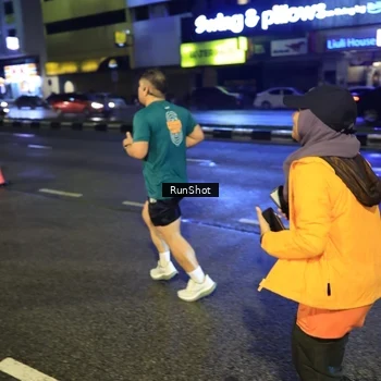 Runner Photo 7903958