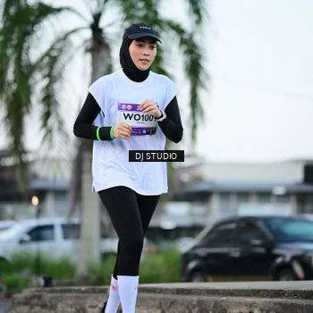 Runner Photo 7903962