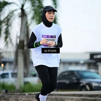 Runner Photo 7903971