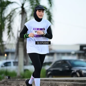 Runner Photo 7903973