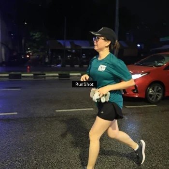 Runner Photo 7903976