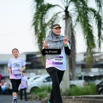 Runner Photo 7903982