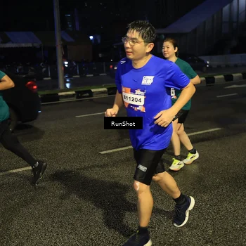Runner Photo 7903988