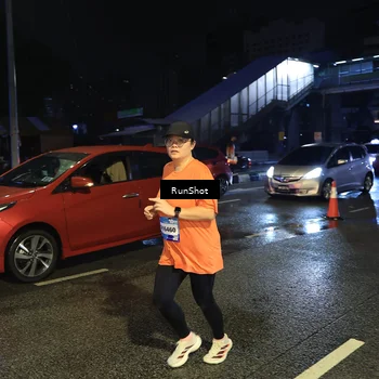 Runner Photo 7903996