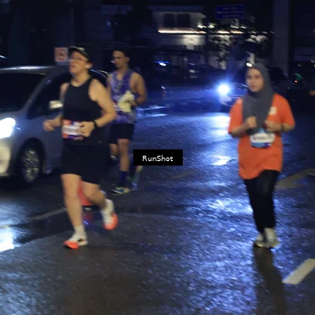 Runner Photo 7904014