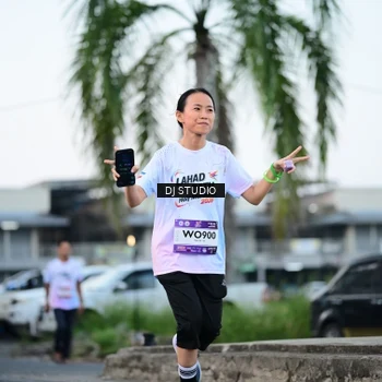 Runner Photo 7904015