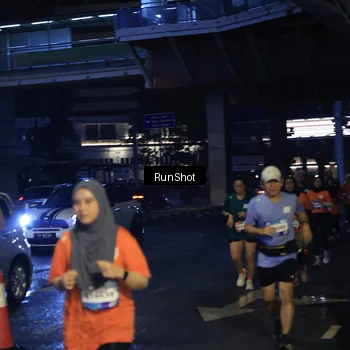 Runner Photo 7904028
