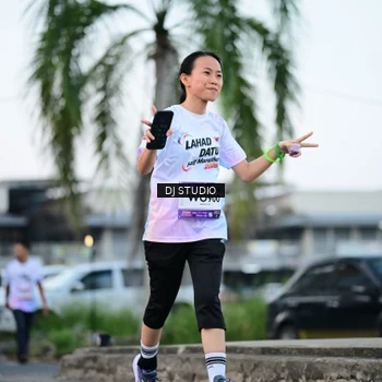 Runner Photo 7904032