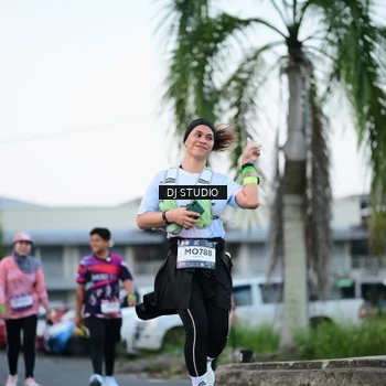 Runner Photo 7904050