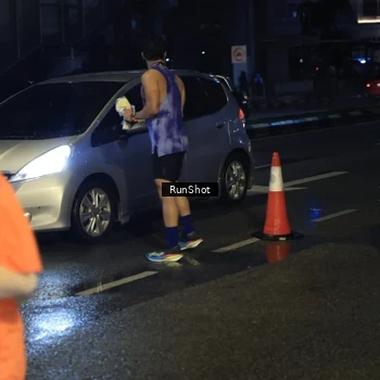 Runner Photo 7904053
