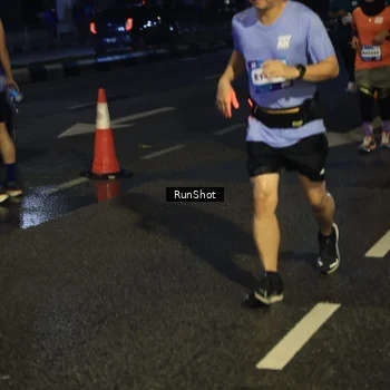 Runner Photo 7904062