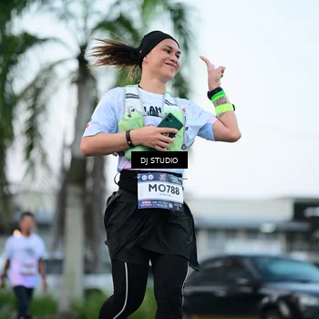 Runner Photo 7904066