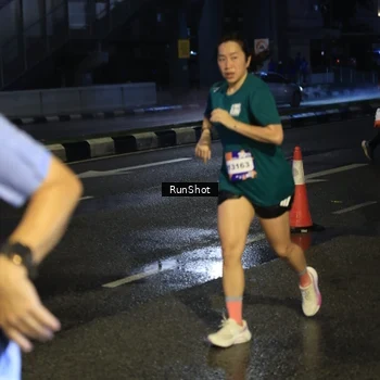 Runner Photo 7904093