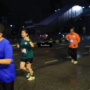Runner Photo 7904102