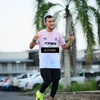Runner Photo 7904158