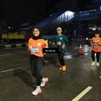 Runner Photo 7904161