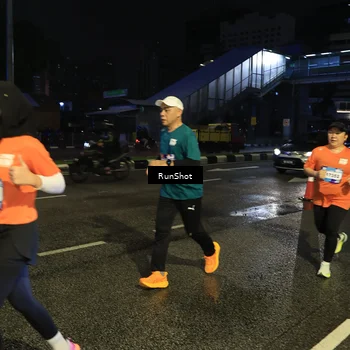 Runner Photo 7904181