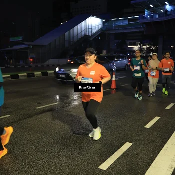 Runner Photo 7904200