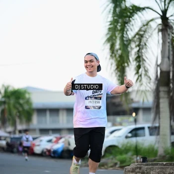 Runner Photo 7904213