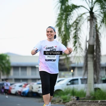Runner Photo 7904222