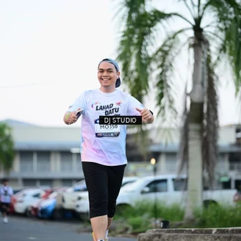 Runner Photo 7904227