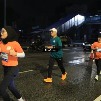 Runner Photo 7904229