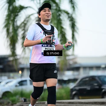 Runner Photo 7904276