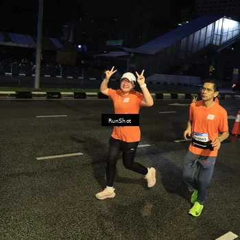Runner Photo 7904279