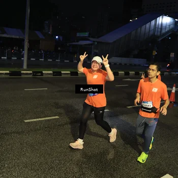Runner Photo 7904285