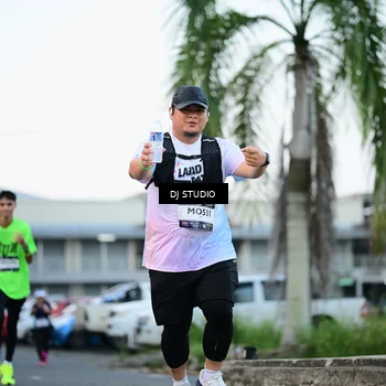 Runner Photo 7904293